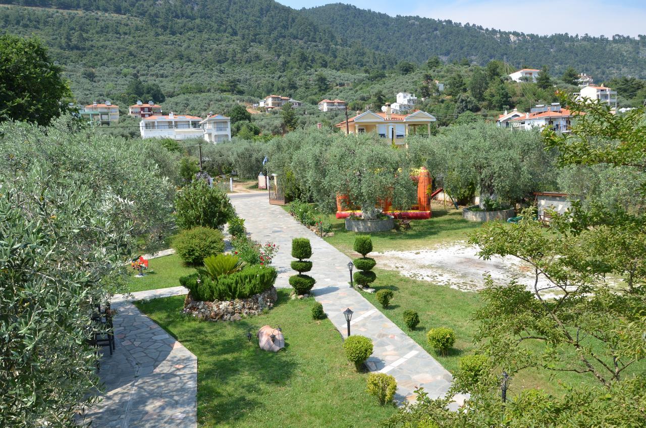 Hotel Maria خْريسيا أموذيا المظهر الخارجي الصورة