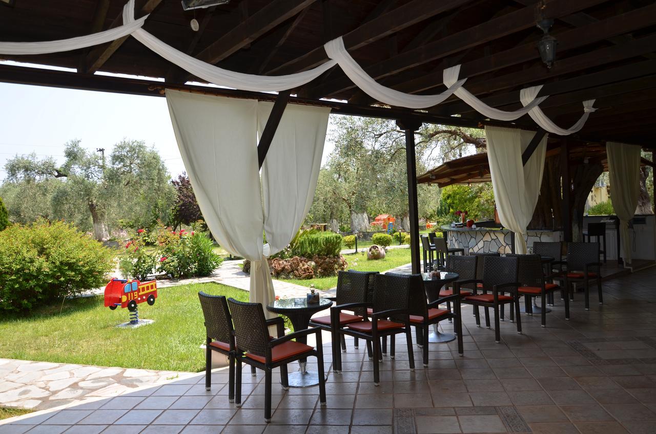 Hotel Maria خْريسيا أموذيا المظهر الخارجي الصورة