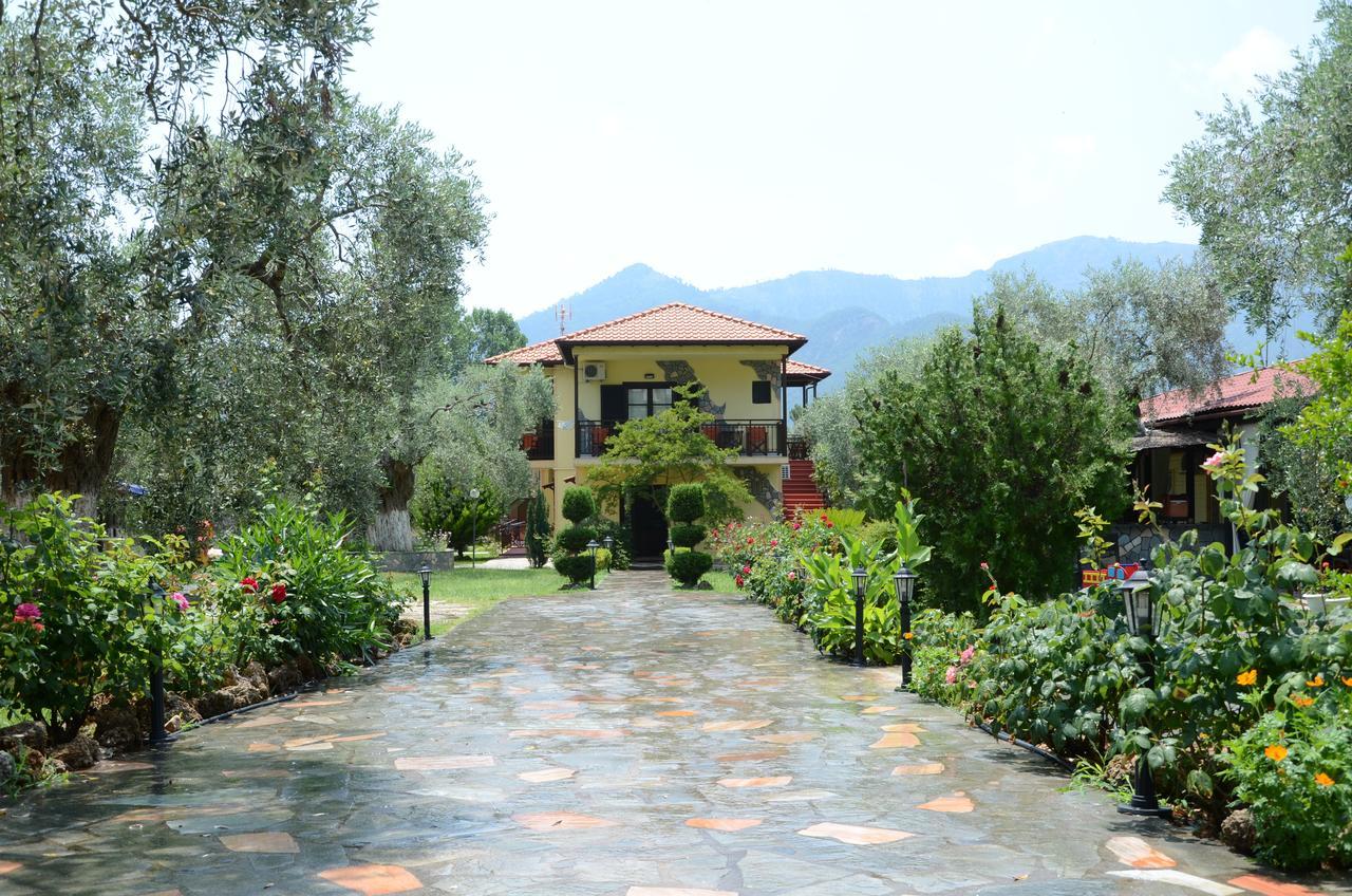 Hotel Maria خْريسيا أموذيا المظهر الخارجي الصورة